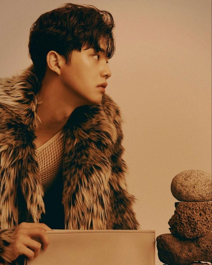 Song Kang Modeling